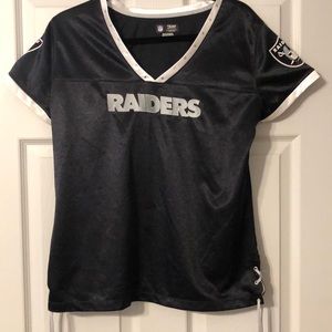 Raiders XL women’s shirt